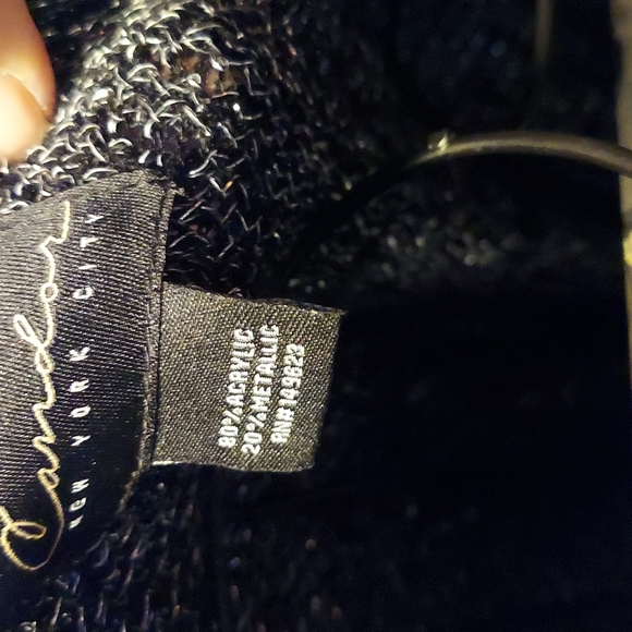 Shall NWOT - Picture 2 of 2